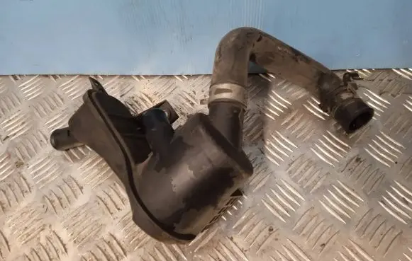 Ford Galaxy Breather/breather pipe/hose 6G9Q6A785