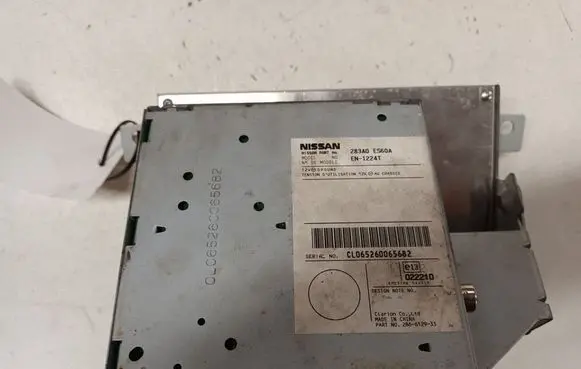 Nissan X-Trail T30 Screen/display/small screen 60800661 DP7W3313Z 28090EQ30A