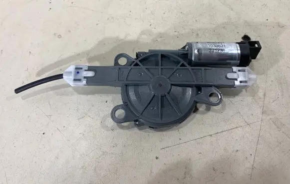 Porsche Cayenne (92A) Seat adjustment motor 8532401 3W5236