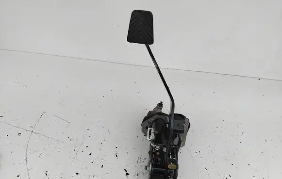 Hyundai ix35 Clutch pedal