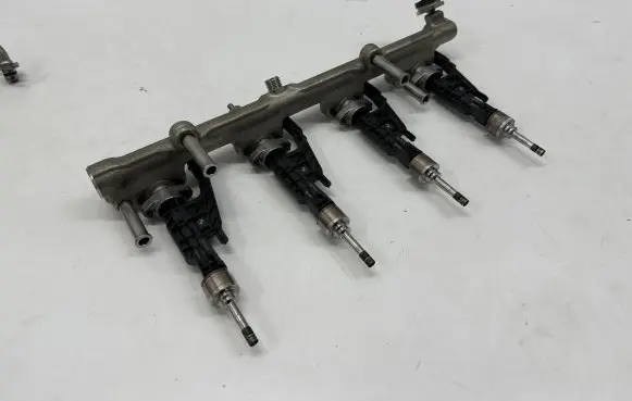 BMW 2 F44 Fuel injectors set 8656548 8665633