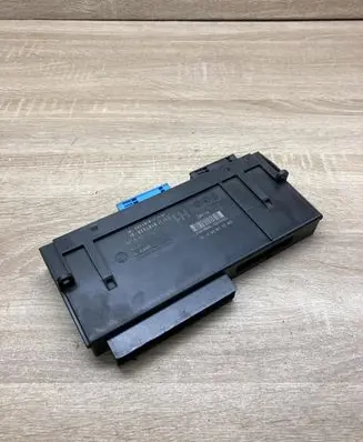 BMW 3 E90 E91 Comfort/convenience module 9187536 9187535
