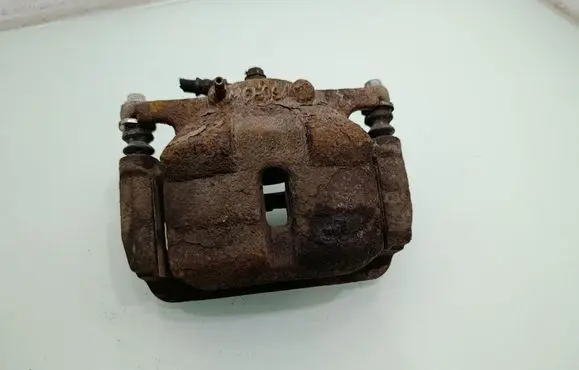 Nissan Qashqai Front brake caliper