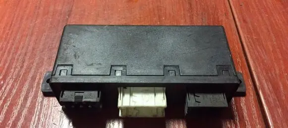 BMW 5 E39 Other control units/modules 8374805