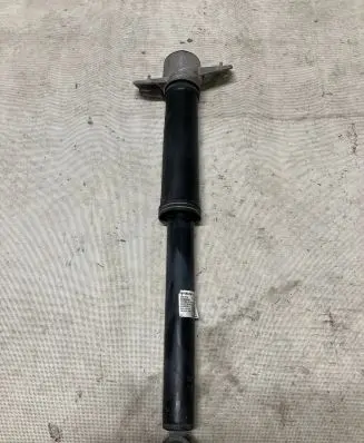 Volvo XC40 Rear shock absorber/damper 32221534