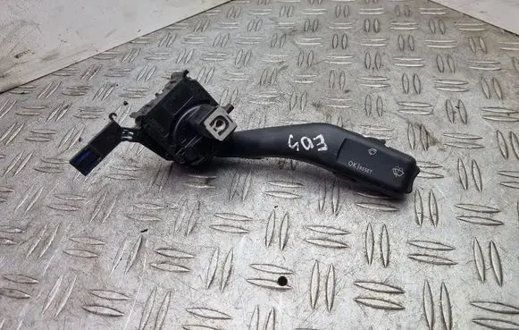 Volkswagen Eos Indicator stalk 1K0953513C