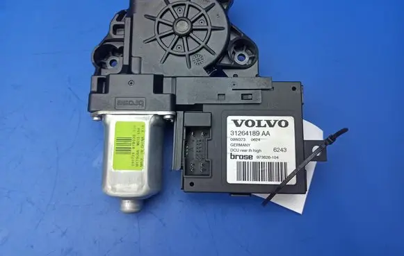Volvo S40 Rear door window regulator motor 31264189AA 973626104 09W3730624