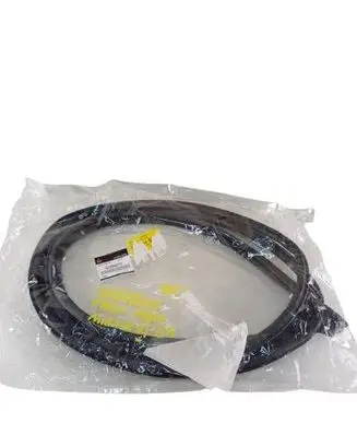 Mitsubishi Mirage VI G4 Attrage Front door rubber seal 5725A212