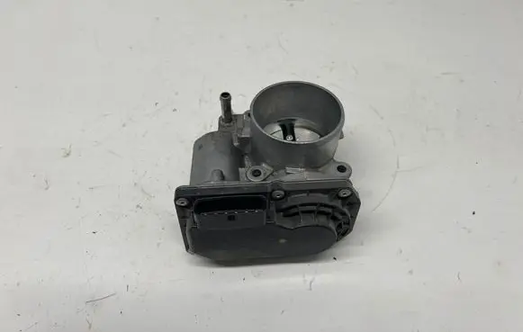 Toyota C-HR II Throttle valve 220300T110