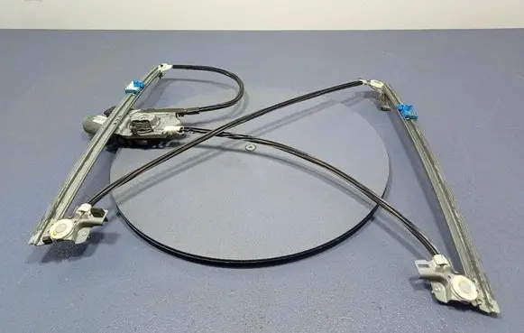 Renault Espace - Grand espace IV Front door window regulator with motor 116096