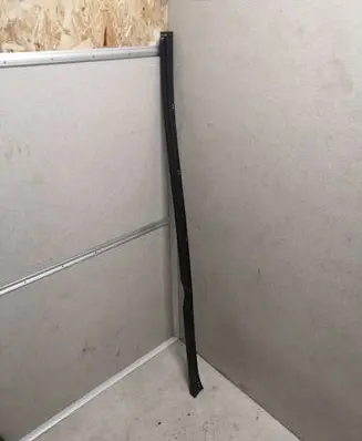 Tesla Model S Other sill/pillar trim element 1012215