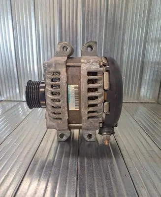 Jeep Grand Cherokee Generator/alternator 1042106592 P4801835AC