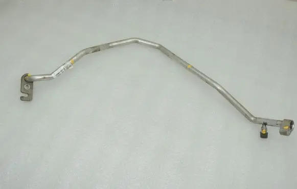 Toyota Avensis T270 Air conditioning (A/C) pipe/hose 8870705070