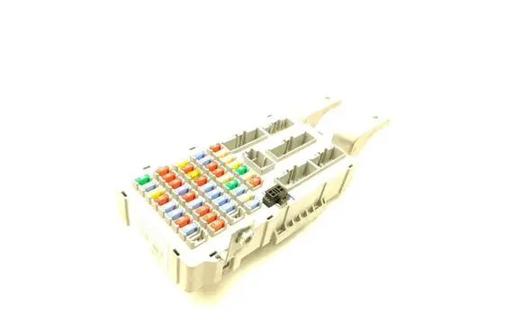 Hyundai Santa Fe Fuse module 91950-2B401 10-10825-004