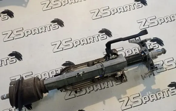 BMW 1 E81 E87 Steering wheel axle 6768836 831401047515