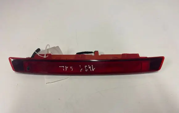 Ford Focus Third/center stoplight L90021445