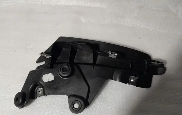 Audi Q8 Rear arch trim 4M8854815A