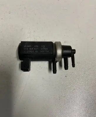 Audi A6 S6 C5 4B Turbo solenoid valve 059906627 72190322 99T174