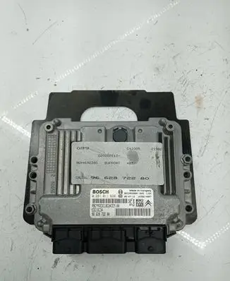 Citroen C4 I Engine control unit/module 9662872280