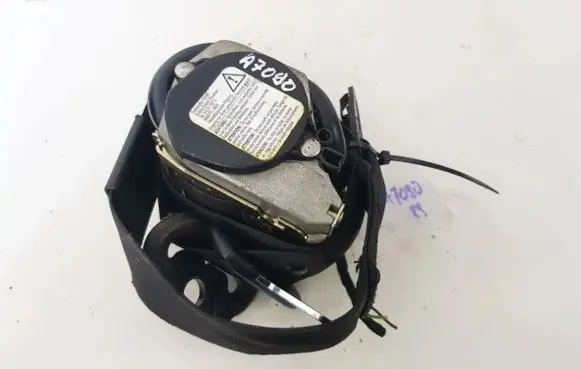 Audi A4 S4 B6 8E 8H Front seatbelt 560788401