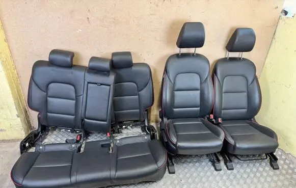 KIA Sportage Seat set 