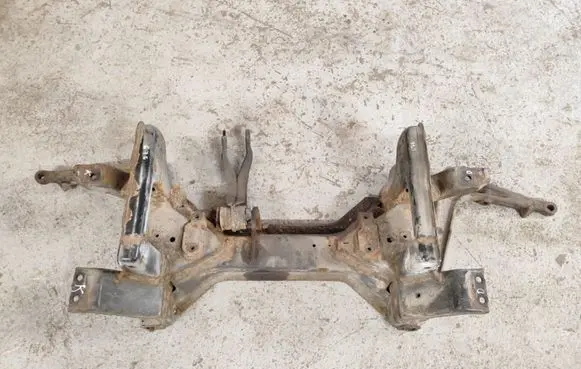 Volkswagen Transporter - Caravelle T4 Front subframe