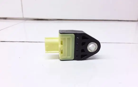 Subaru Outback Airbag deployment crash/impact sensor 98237AG020 765803SHK