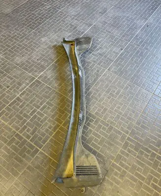 Seat Ibiza IV (6J,6P) Wiper trim 6J1853185