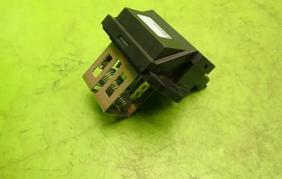 Peugeot 508 Heater blower motor/fan resistor 