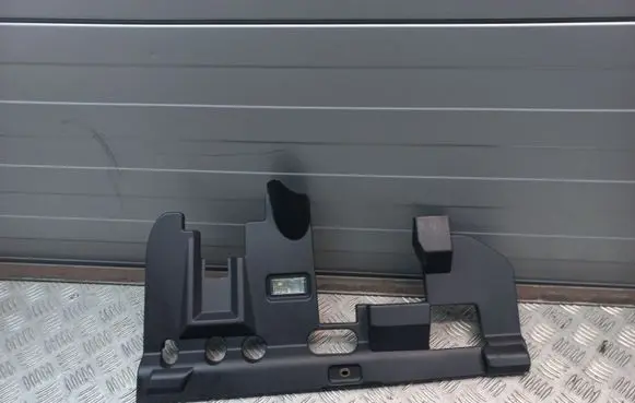 Porsche Cayenne (92A) Dashboard lower bottom trim panel 7P5815173B 7P5815173