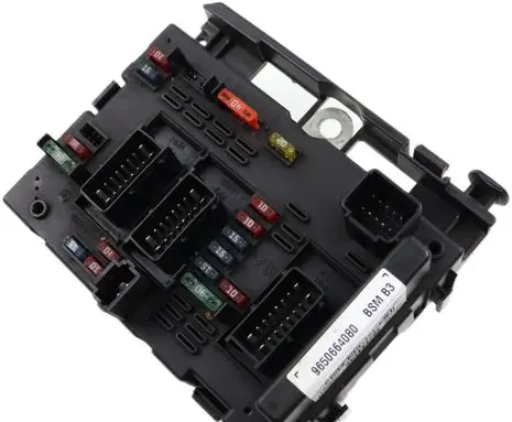 Peugeot 206 Fuse module 9650664080 BSMB3