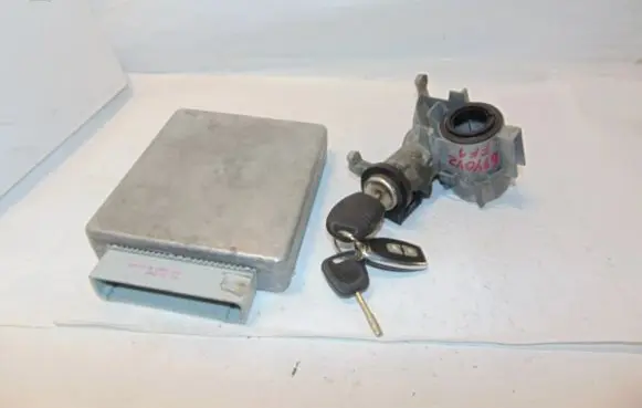 Engine ECU kit and lock set