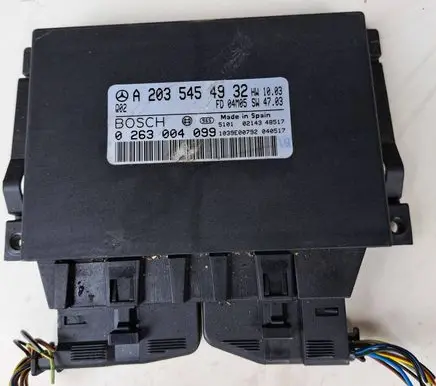 Mercedes-Benz C W203 Parking PDC control unit/module A2035454932 0263004099