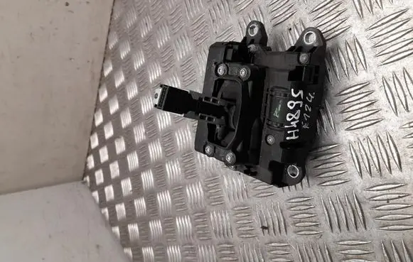 Volkswagen Touareg III Gear shifter/selector 4M1713041G
