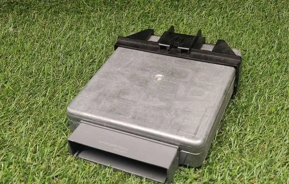 Ford Mondeo Mk III Engine control unit/module ECU 1S7F12A650LD