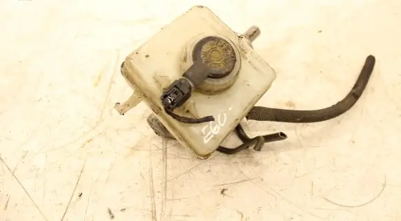 BMW 5 E60 E61 Brake fluid reservoir 