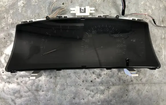 Toyota Corolla E120 E130 Speedometer (instrument cluster) 83800-12E10