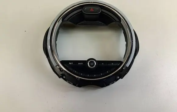 Mini One - Cooper F56 F55 Radio/GPS head unit trim 9354390 9354505 00007058