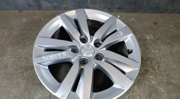 Peugeot 308 R16 alloy rim CART96779895773 9677989577 P50601K3A