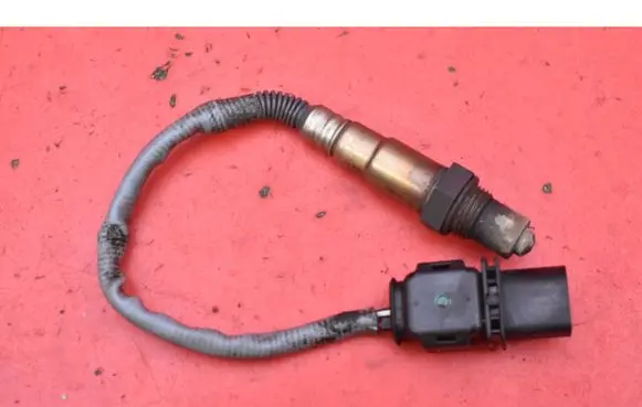 BMW X3 E83 Lambda probe sensor 7537984