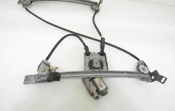 Opel Tigra B Front door window regulator with motor 400852D