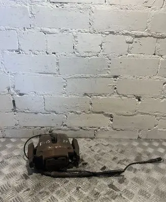 BMW X5 F15 Front brake caliper 6776783