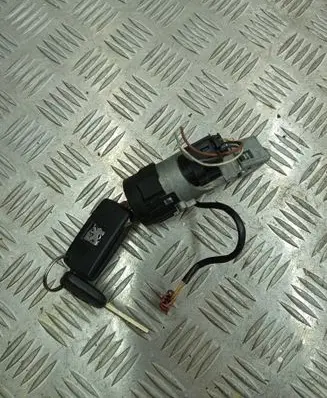 Peugeot 407 Ignition lock N0502073