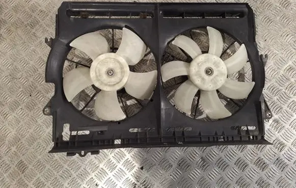 Toyota Corolla Verso AR10 Fan set 167110R050 DT4227502520