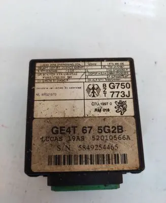 Mazda 626 Immobilizer control unit/module GE4T675G2B 52010566A 5849254463