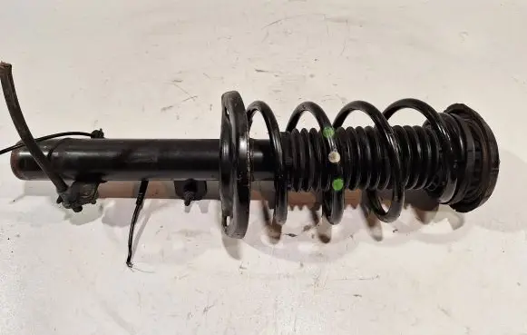 Peugeot 208 Front shock absorber/damper