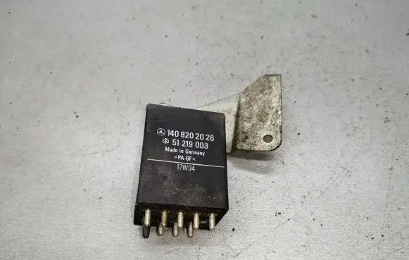 Mercedes-Benz E W124 Cruise control relay 1408202026 51219003