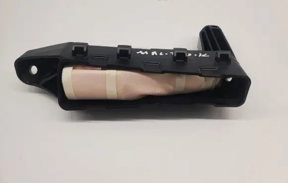 Porsche Macan (95B) Seat airbag 95B880441