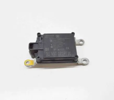 Nissan Leaf II (ZE1) Distronic sensor radar 4057146068 4135AARS4B