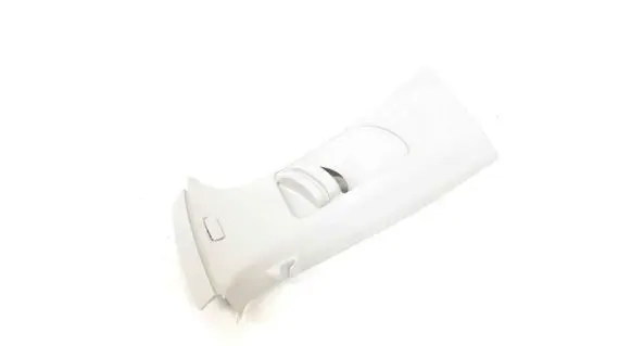 (B) pillar trim (bottom)